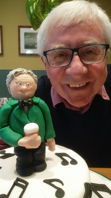 Baritone Doug Shuttleworth celebrates an unknown birthday with a superb new Mill MVC cake
